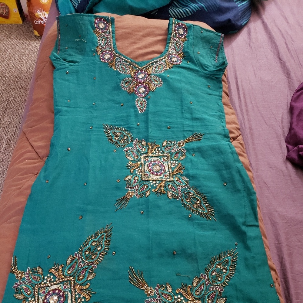 Patiala salwar suit bust 36-38